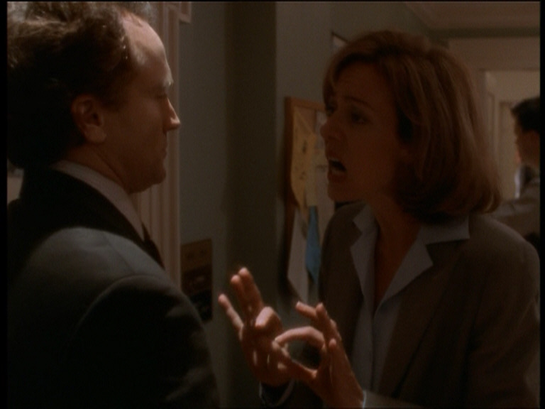 s01e15_232