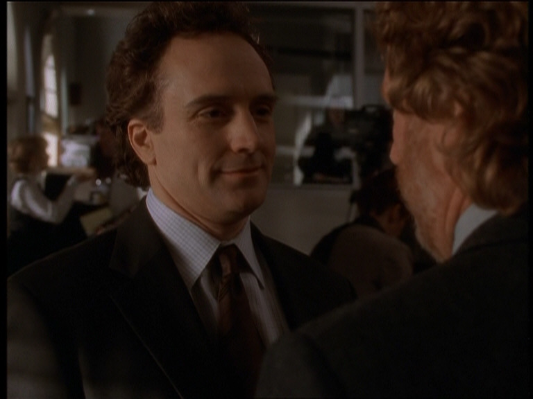 s01e15_234