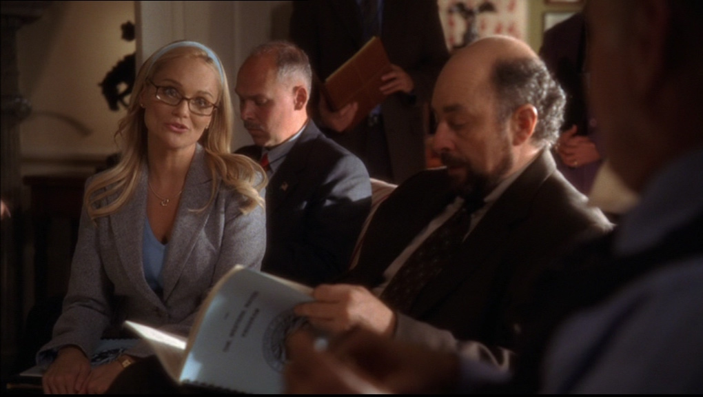 s06e16_063