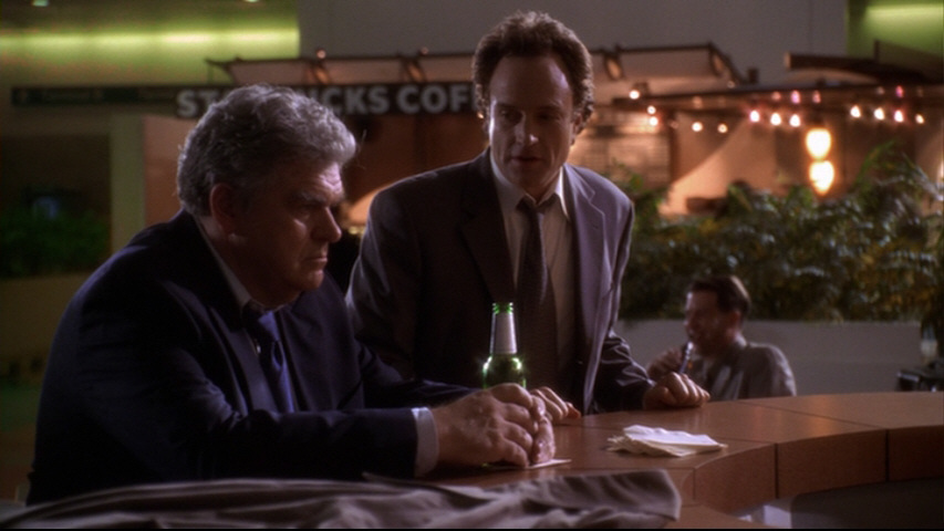 s03e07_339
