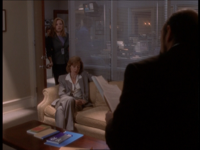 s01e19_197