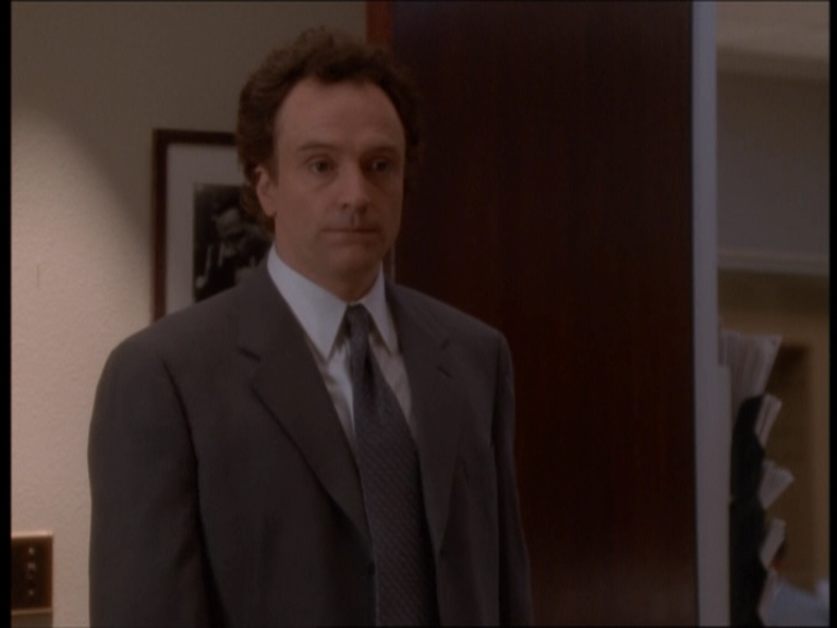 s01e19_206