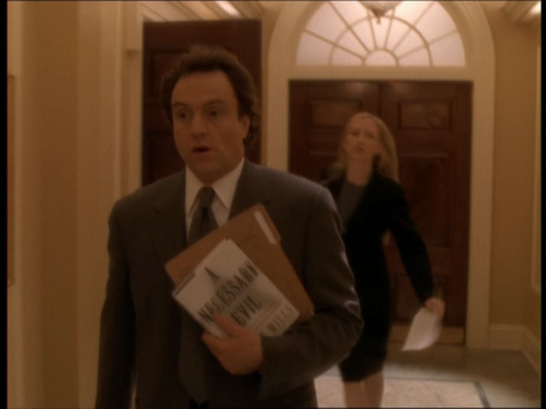 s01e19_243