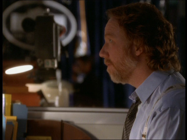 s01e18_409