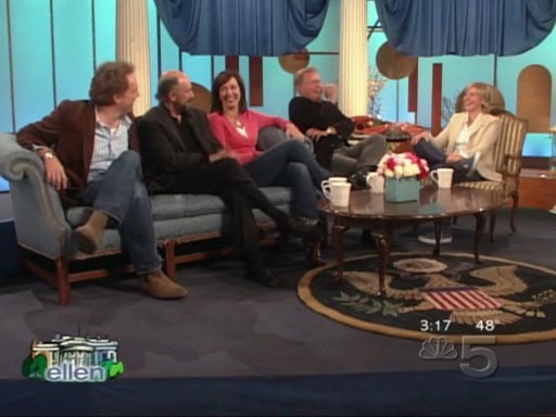 TWWcastOnEllen_062