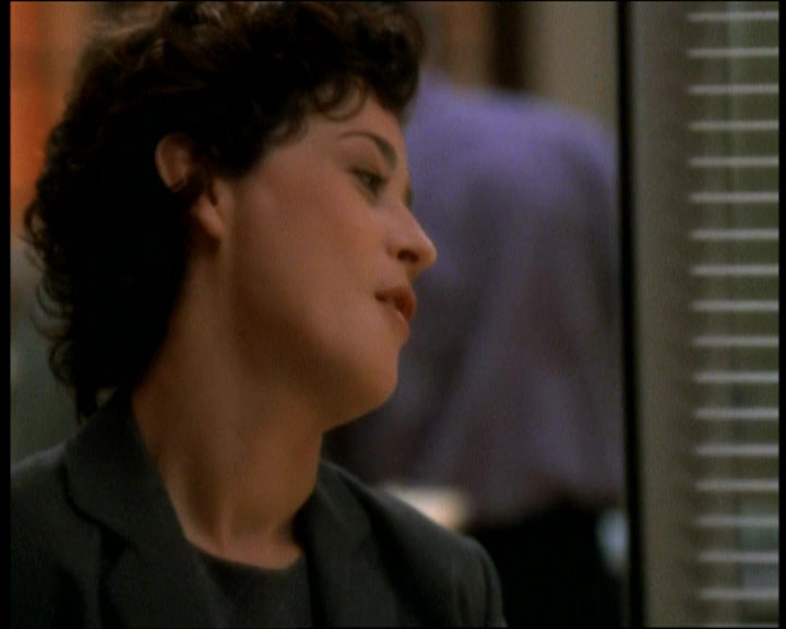 s01e05_415
