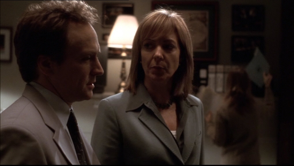 s05e10_300
