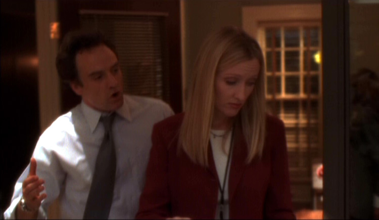 s03e17_717