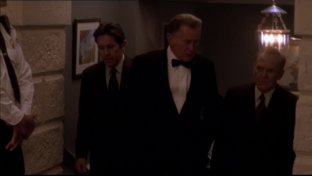 s05e13_233