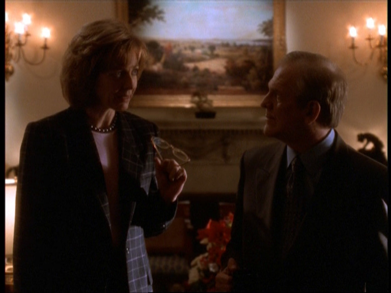 s01e17_240