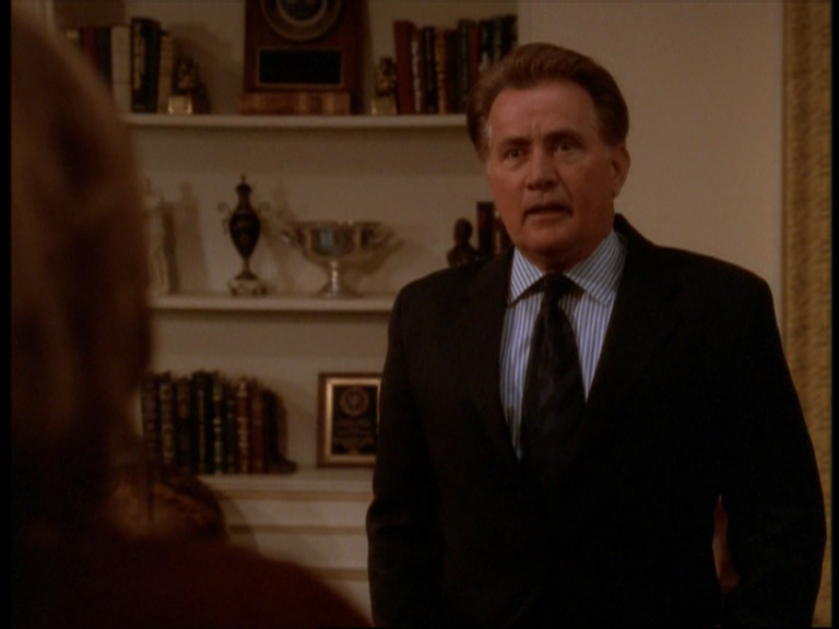 s01e17_726