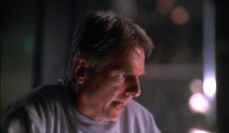 s03e21_515